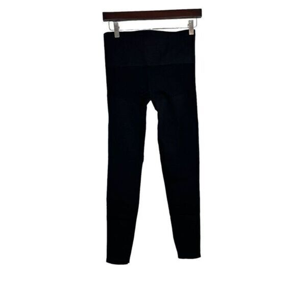 Blanqi recovery cropped black leggings size M - Picture 1 of 6